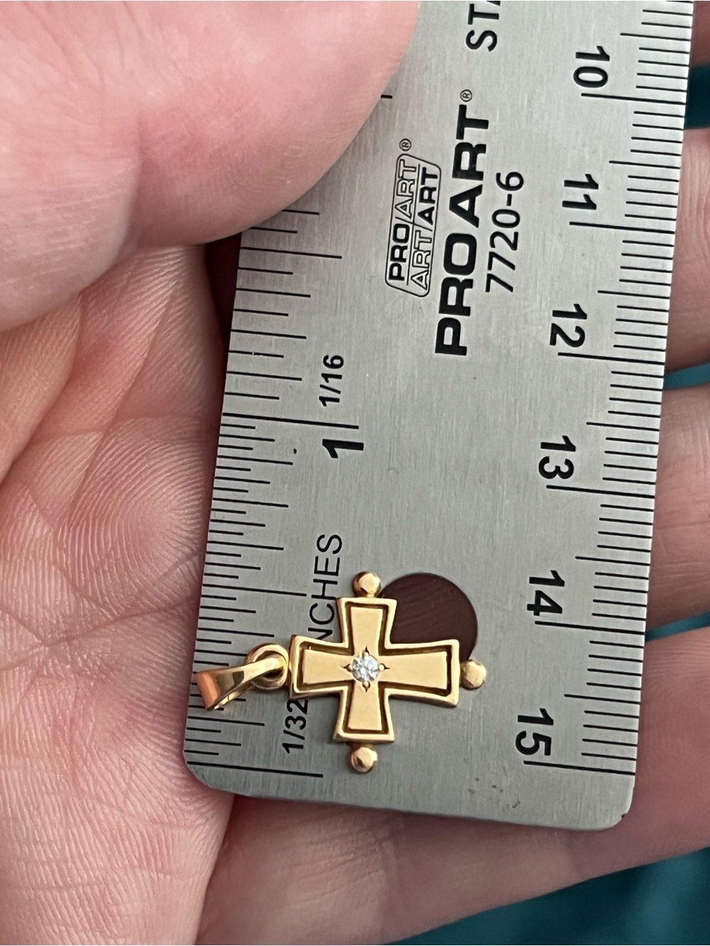 James Avery 18k gold & diamond retired cross pendant - Picture 7 of 8